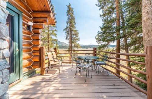 Keystone Villa | 88 Potentilla Lane : 2