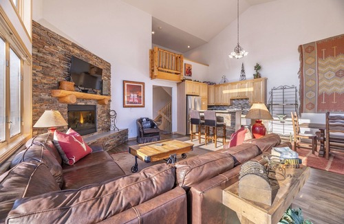 Keystone House | 8BR/6 Bath home in Keystone Ski Area-sleeps 20; park 8 cars; 2 private hot tubs