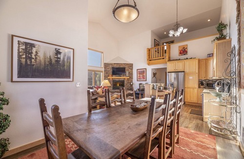 Keystone House | 8BR/6 Bath home in Keystone Ski Area-sleeps 20; park 8 cars; 2 private hot tubs