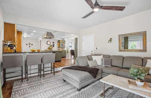 Lakewood House | 9 Mi to Red Rocks: Modern Getaway w/ Private Yard