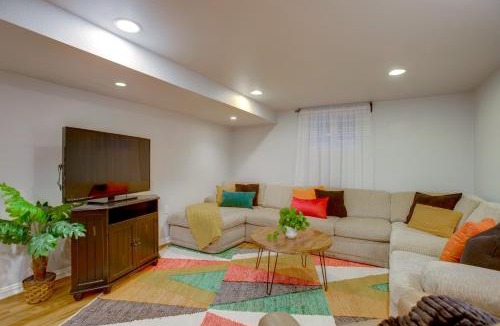 Lakewood House | 9 Mi to Red Rocks: Modern Getaway w/Private Yard
