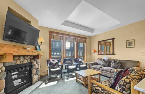 Copper Mountain Village Condo | 92 m² Condo ∙ 2 bedrooms ∙ 6 guests