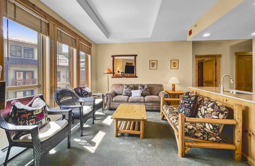 Copper Mountain Village Condo | 92 m² Condo ∙ 2 bedrooms ∙ 6 guests