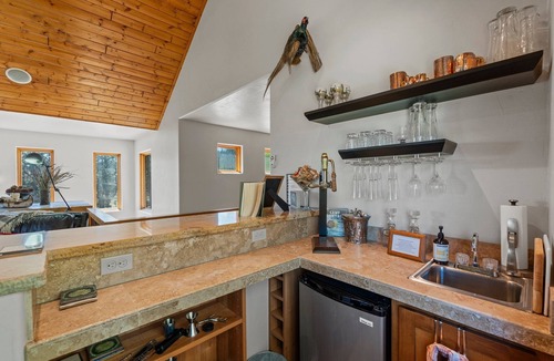 Durango House | A/C, Large Family Retreat, Hot Tub, Privacy, Views!