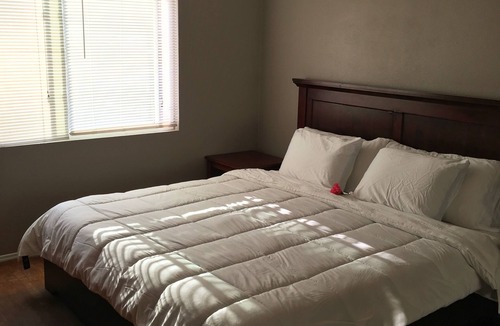 Ventura Apartment | A charming 1+1 located on the hillside of Ventura w/ Ocean View