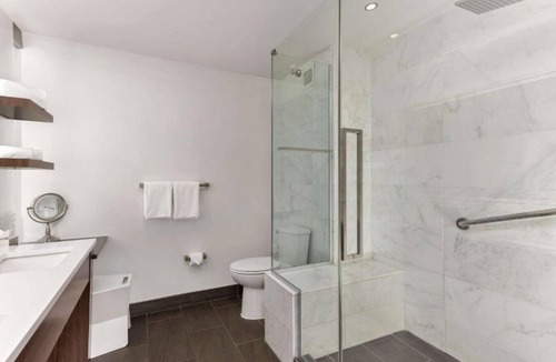 Capitol Hill House | A chic stay in the Golden Triangle !