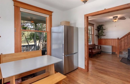 Crestone House | A serene retreat tucked into the heart of Crestone.