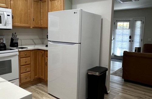 Santa Ynez House | A Stone's Throw- Walkable 2 Bd 2 Bth w/Patio Fire Pit in the Heart of Santa Ynez