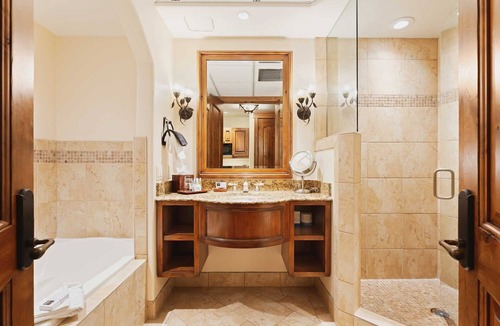 Vail Hotel | A Vacation to Look Forward to! Unit with Mountain View, Outdoor Hot Tub