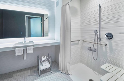 Orange Hotel | AC Hotel by Marriott Cleveland Beachwood