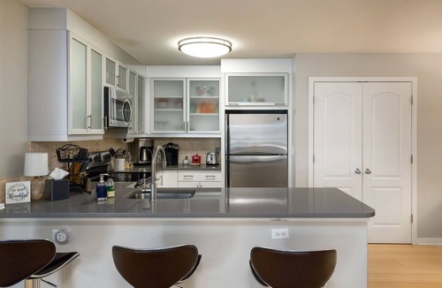 Steamboat Springs Condo | Adventure Awaits! Outdoor Patio & Grill with Views, Communal Hot Tubs & 1 Car Garage