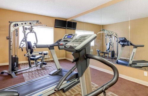 Lakewood House | Affordable and dependable accommodations in Lakewood