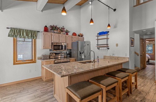Steamboat Springs Condo | Air Conditioning + Steps to Slopes - Pool, Hot Tubs, Sauna, Fitness Center