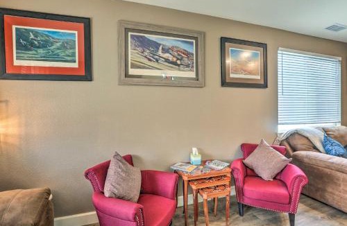 Sparks House | Air Racing Decor, Hot Tub: Sparks Home!