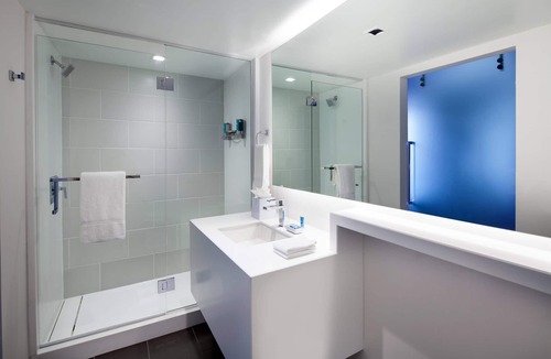 Heritage District Hotel | Aloft by Marriott Sunnyvale