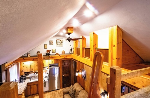 Evergreen Cabin | Alpen Way Chalet Mountain Lodge
