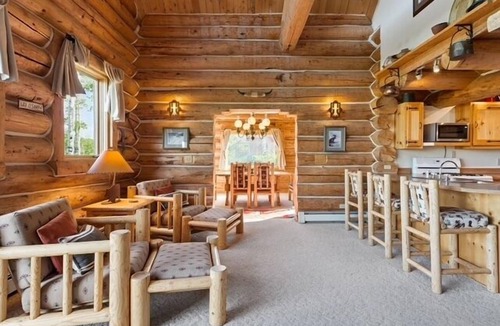 Placerville Cabin | Alpenglow Cabin – Rustic Mountain Retreat