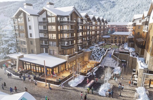 River Run Hotel | Alpine Queen Room for Families in Keystone
