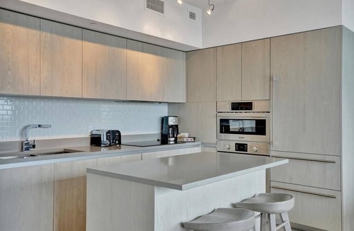 Hollywood South Central Beach Apartment | Amazing Apartments at H Beach House