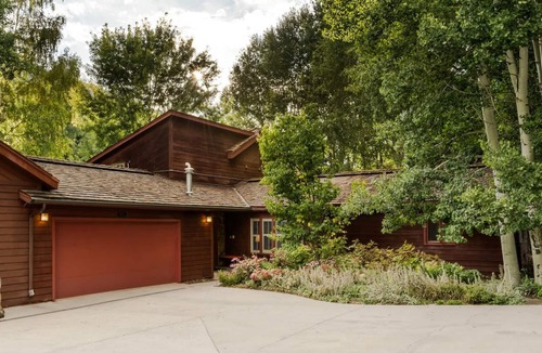 Snowmass Village House | AMAZING Colorado River Front Estate