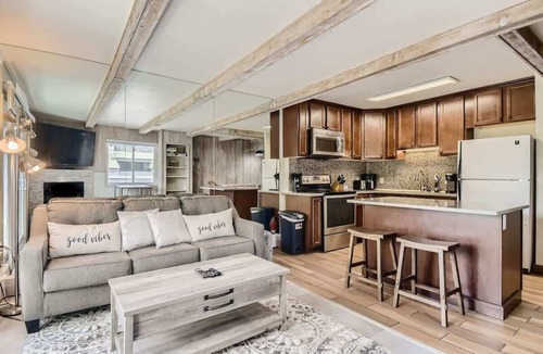 Dillon Condo | Amazing Lake and Mountain Views!