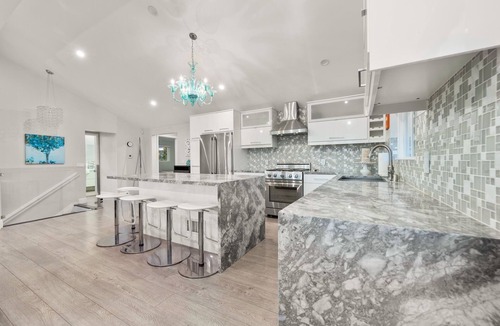 La Conchita House | Amazing Location! Perfect 4 Families, Ocean Views*