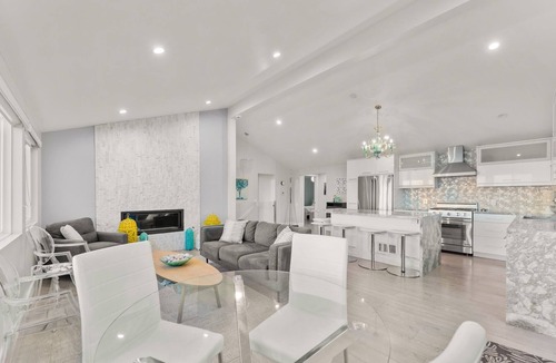 La Conchita House | Amazing Location! Perfect 4 Families, Ocean Views*