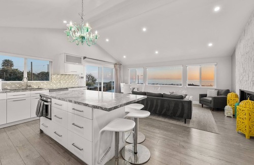 La Conchita House | Amazing Location! Perfect 4 Families, Ocean Views*