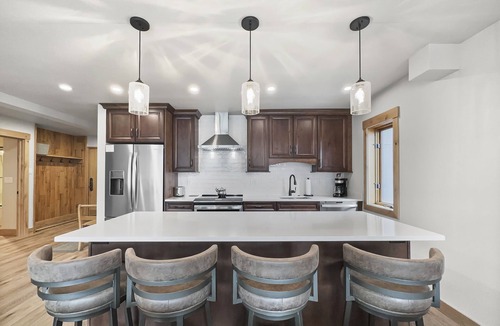Copper Mountain Condo | Amazing Location. Steps to American Eagle Lift. CJ202