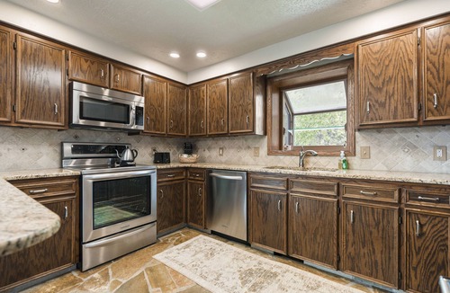 Navarre House | Amazing views, hot tub/outdoor fireplace, countryside, farm with calves & goats.