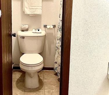 Laramie Hotel | Americas Best Value Inn Laramie
