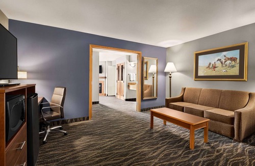 Laramie Hotel | AmericInn by Wyndham Laramie Near University of Wyoming