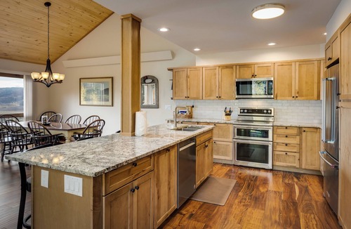 Steamboat Springs House | An Easy 3-Minute Walk to the Slopes!
