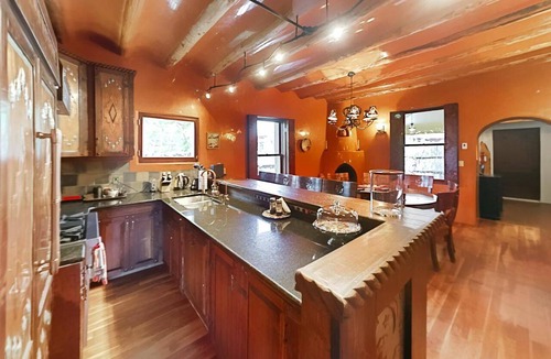 Downtown Santa Fe Hotel | Antigua Inn-Private Historic East Side property steps from the Plaza.