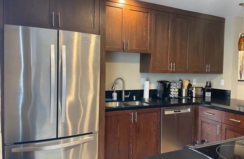 Carpinteria Apartment | Apt 8: Mountains view and steps to the beach