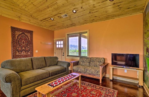 Canon City House | Arkansas River Valley Casita 9-Acre Hayfield!