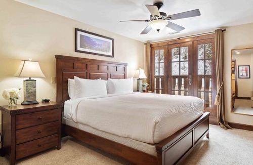 Avon Condo | Ascent 207 - Two bedroom with mountain views
