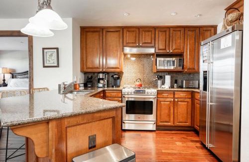 Avon House | Ascent Residence 208