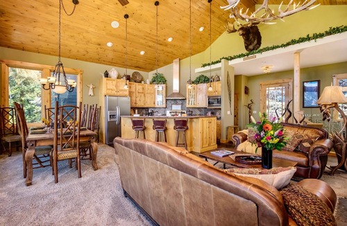 Windcliff Estates House | Aspen Leaf Chalet Vacation Home at Windcliff