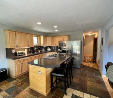 Alma House | Aspen Ridge-Mountain Adventure House-STR-0076-2026