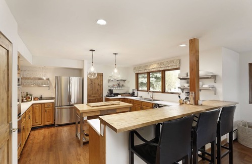 West End House | Aspen Vacation Rentals - Beautiful West End Home - Great Location on vrbo.com