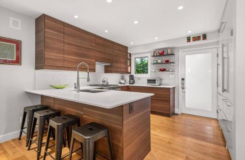 West End House | Aspen Villas/Bleeker Street Townhome 2 plus Den
