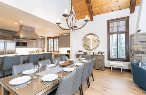 Mountain Village House | ASPENS AT COURCHEVAL- Unbeatable Ski Access, Views & Hot Tub