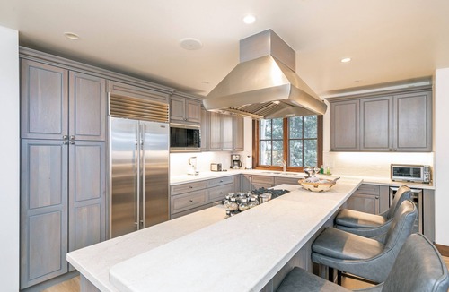 Mountain Village House | ASPENS AT COURCHEVAL- Unbeatable Ski Access, Views & Hot Tub