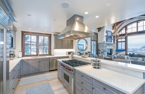 Mountain Village House | ASPENS AT COURCHEVAL- Unbeatable Ski Access, Views & Hot Tub