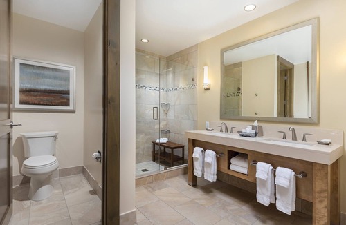 Avon Resort | Avon-Beaver Creek 2BR/2BA Luxury Presidential Ski Resort steps from BC Gondola