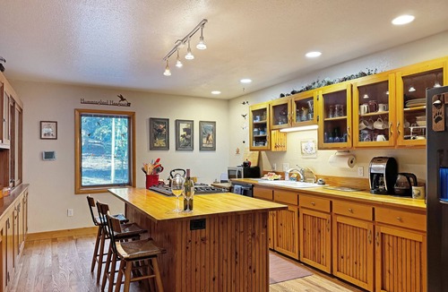 Downieville-Lawson-Dumont Cabin | Awesome 2-bedroom cabin in delightful Dumont perfect for relaxing stays