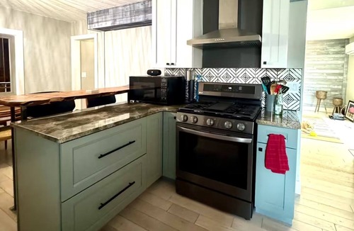 Fruita House | Awesome private home in center of adventure town Fruita with AC & Garage sleeps5