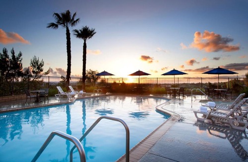 Mission Viejo Hotel | Ayres Hotel & Spa Mission Viejo - Lake Forest