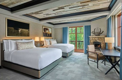 Avon Hotel | Bachelor Gulch Ritz-Carlton - Hotel Room - ski in/ski out, resort amenities!
